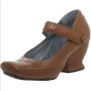 indigo by Clarks Women's Duchess Mary Jane